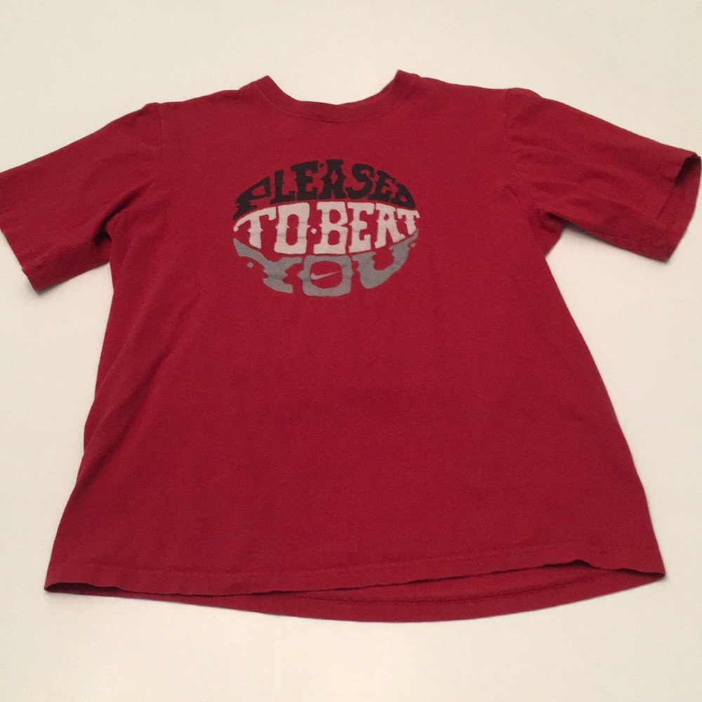NIKE Red T-Shirt Youth XL
